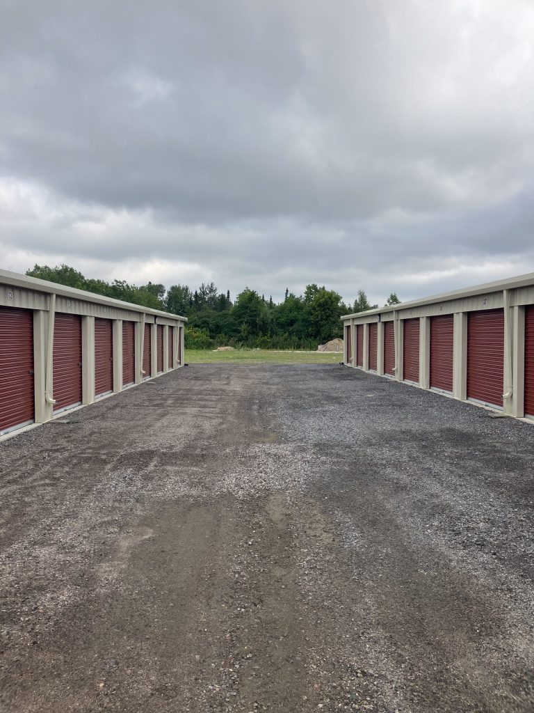 drive up storage units north bay